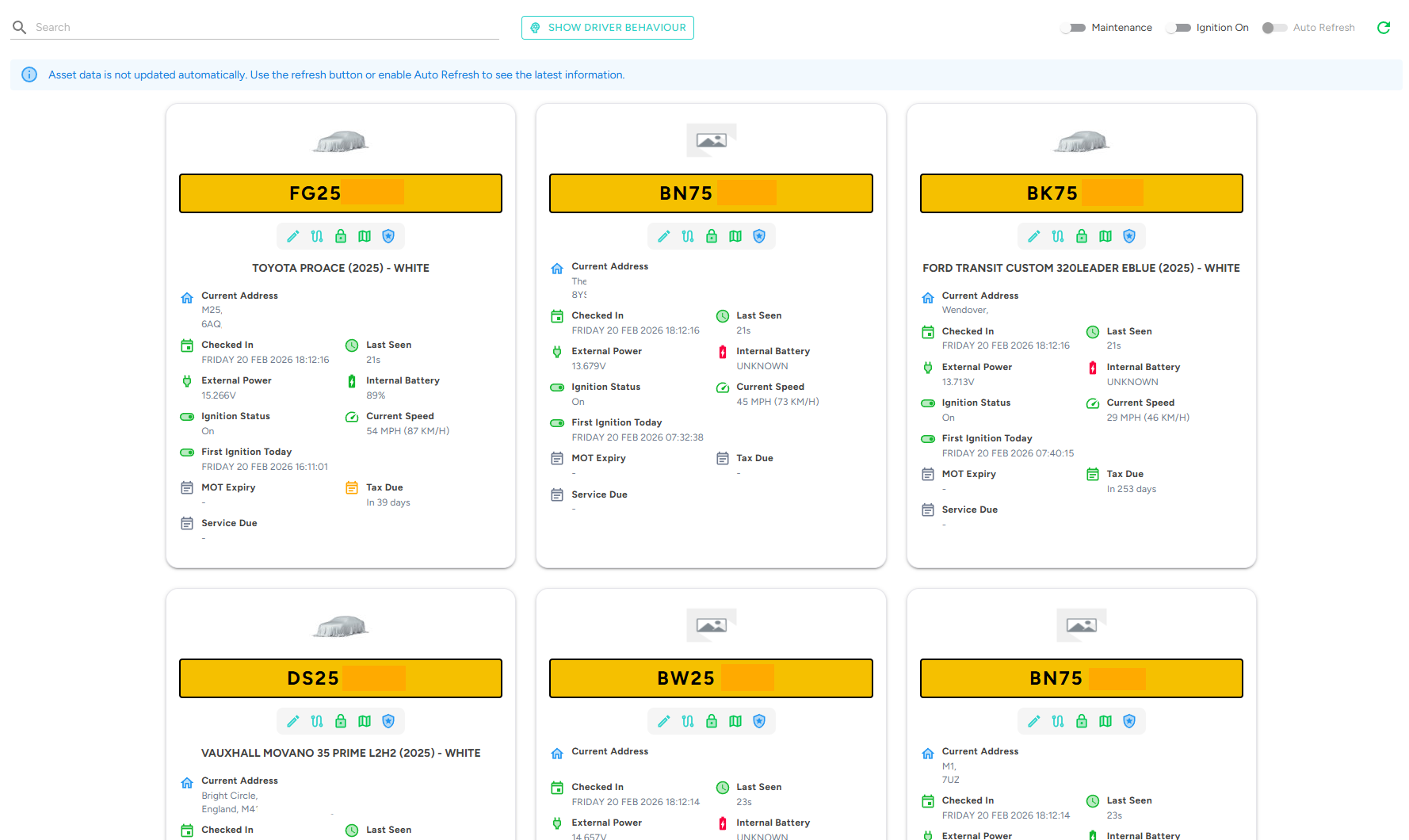 Skooa asset explorer showing fleet vehicles with location, status, and geofence assignments